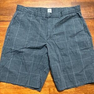 GAP Men Plaid Flat Front Shorts Size 32 Gray White Casual Chino Shorts